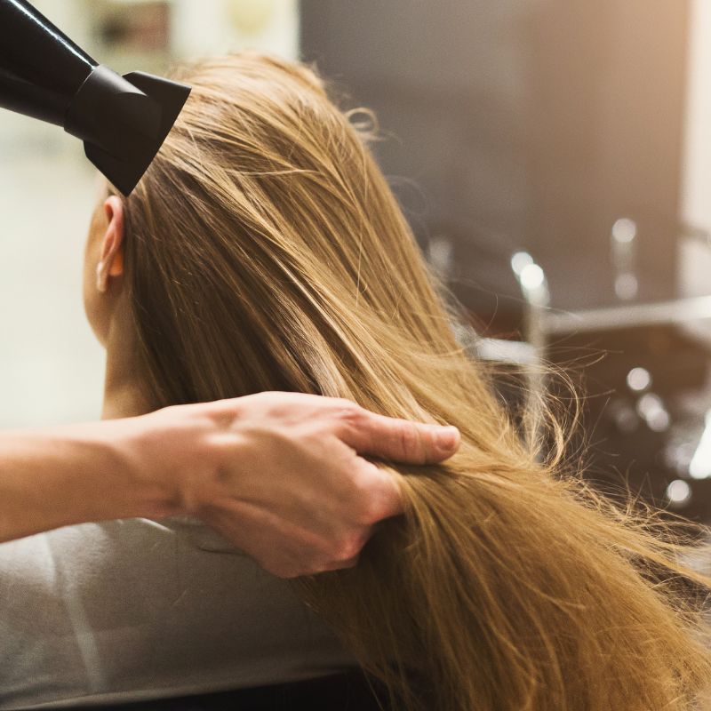 shampoing brushing cheveux longs à domicile montpellier